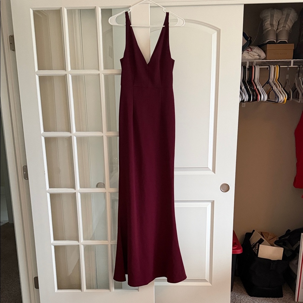 Elegant Burgundy/Plum Sleeveless Dress